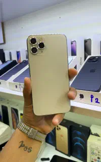 iPhone 11 Pro  64GB  پارت ZDA رنگ جذاب سفید