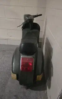 موتور وسپا۱۲۵  مدل ۸۴ رنگ اطلسی