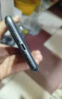 ایفون ۱۱ نرمال