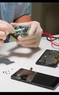 تعمیر کار سخت افزار و نرم افزار و فروشنده موبایل