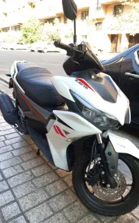 موتور فروشی شخصی در محل کار پارک اس ۷