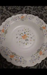 پلو خوری و خورشت خوری آرکوپال ۲۴ نفره