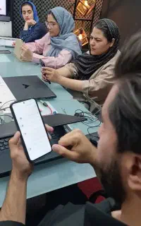 دوره جامع ادمینی و تولید محتوا و موبایل گرافی