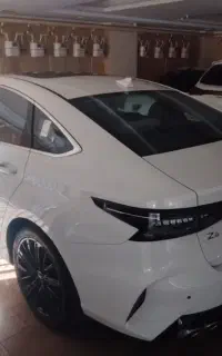 شیشه دودی و کاور سقف
