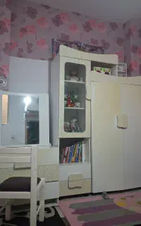 تخت و کمد