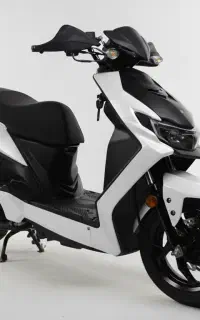 اس وای ام CX 200 / صبا سیکلت