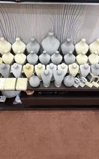 مانکن واستندطلا فروشی