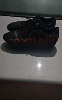 کفش فوتبال دنده ای فوتبال