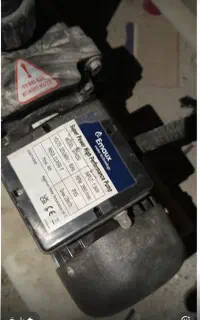 استخر و جکوزی سیستم کاملش