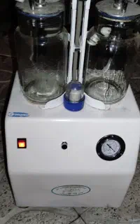 دستگاه ساکشن دوشیشه