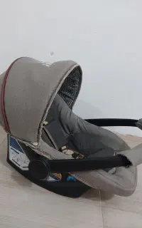 کریر بچه