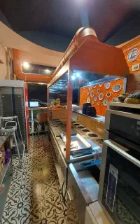 واگذاری مغازه با تمام تجهیزات فست فود و ایرانی