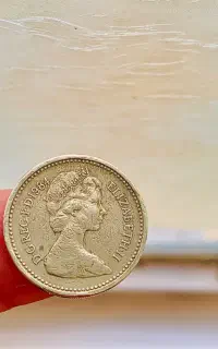 سکه یک پوندی قدیمی الیزابت