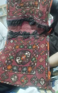یک خرجین سنتی قدیمی
