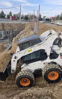 اجاره بابکت مینی بیل و پیکور تخریب حمل نخاله