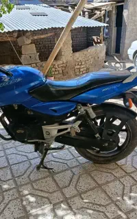 موتور پالس 180
