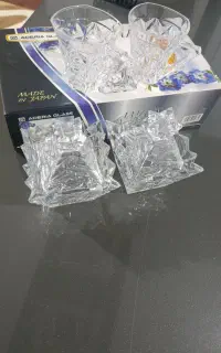 استکان وقندان