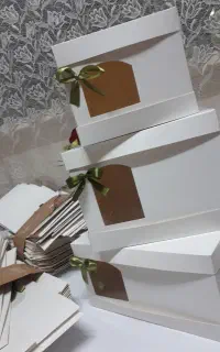 جعبه کیک و رولت