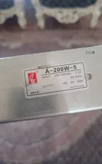 منبع تغذیه