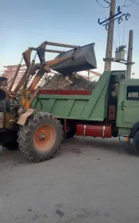 حمل نخاله با ۸تن وتراکتور بیل دار