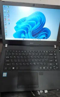 لپ تاپ 14 اینچی ACER سالم و سبک و باریک