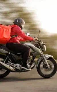 پیک موتوری فست فود