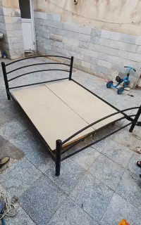 تخت دو نفره