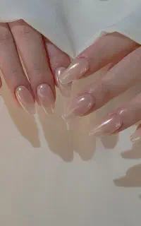 کاشت ناخن فقط ۳۰۰تومن