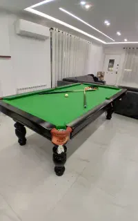 میز ۸فوت رایلی و شندر با ملزومات بازی بیلیارد۹۰۰۰