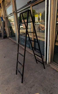 نردبان تاشو