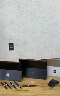 Surface pro 8