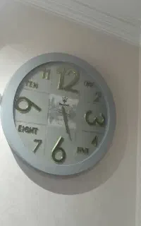 ساعت دیواری