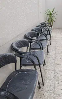 6عدد صندلی سالم در حد نو