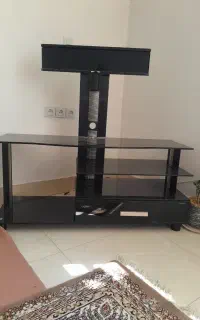 زیر تلوزیون درحدنو
