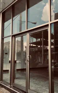 اجاره نمایشگاه مناسب هایپر و پخش ۱۸۰ متر