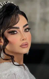 آموزش تخصصی میکاپ و فیشیال تخفیف باورنکردنی