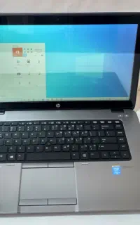 لپتاپ کیفیت بالا رم 8 گیگ حافظه 500 گیگ، باطری نو