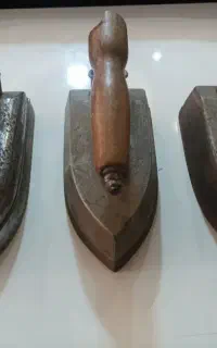 اتو قدیمی عتیقه