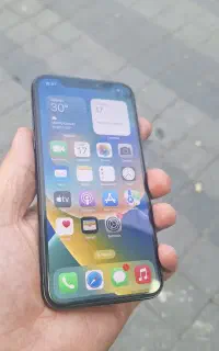 ایفون X