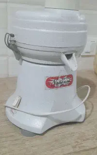 آبمیوه گیر