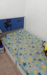 تخت یک نفره