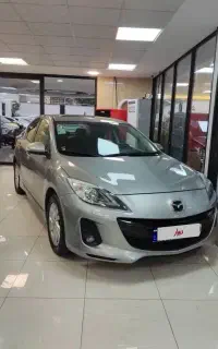 مزدا بی‌ رنگ