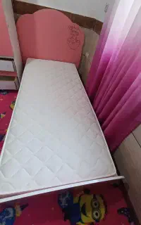 تخت و کمد دخترانه
