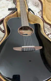 گیتار Yamaha NTX1
