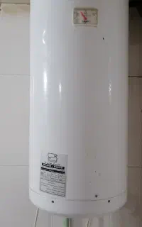 آبگرمکن برقی دیواری