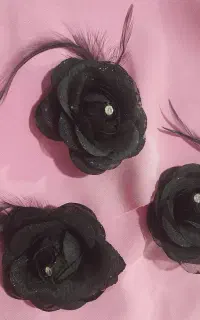 گل پارچه ای و ساتن