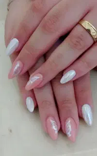 کاشت و ژلیش ناخن فقط۳۹۸