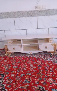 میز تلویزیونی