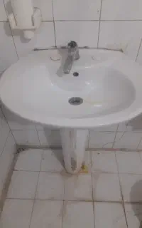 روشویی دوتا سالم بدون شکستگی
