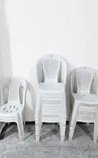 صندلی پلاستیکی ناصر